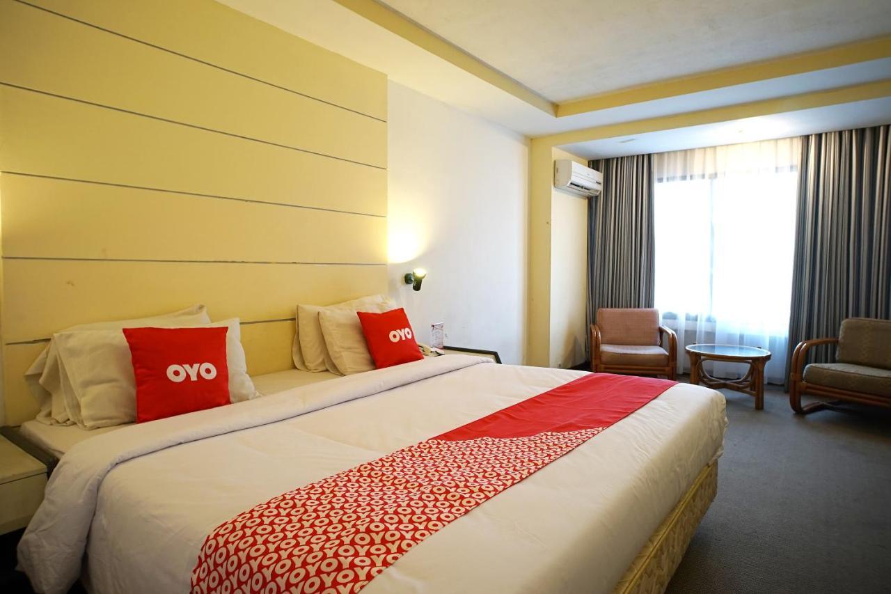 Collection O 1963 Hotel The New Benakutai Balikpapan  Exterior photo